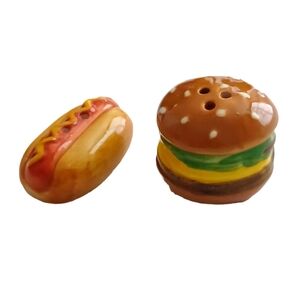HAMBURGER & HOTDOG Salt & Pepper Shaker Set NWT